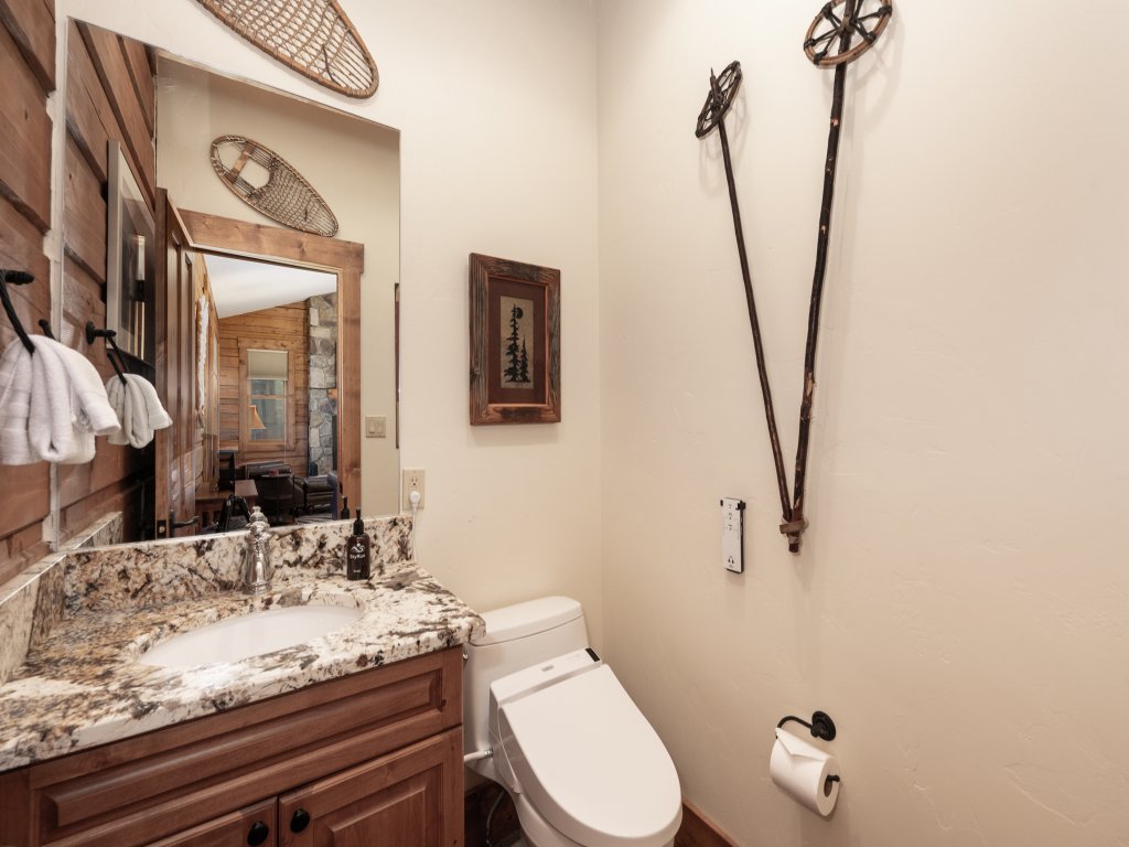 19th Hole Vacation Rental in Granby - RedAwning