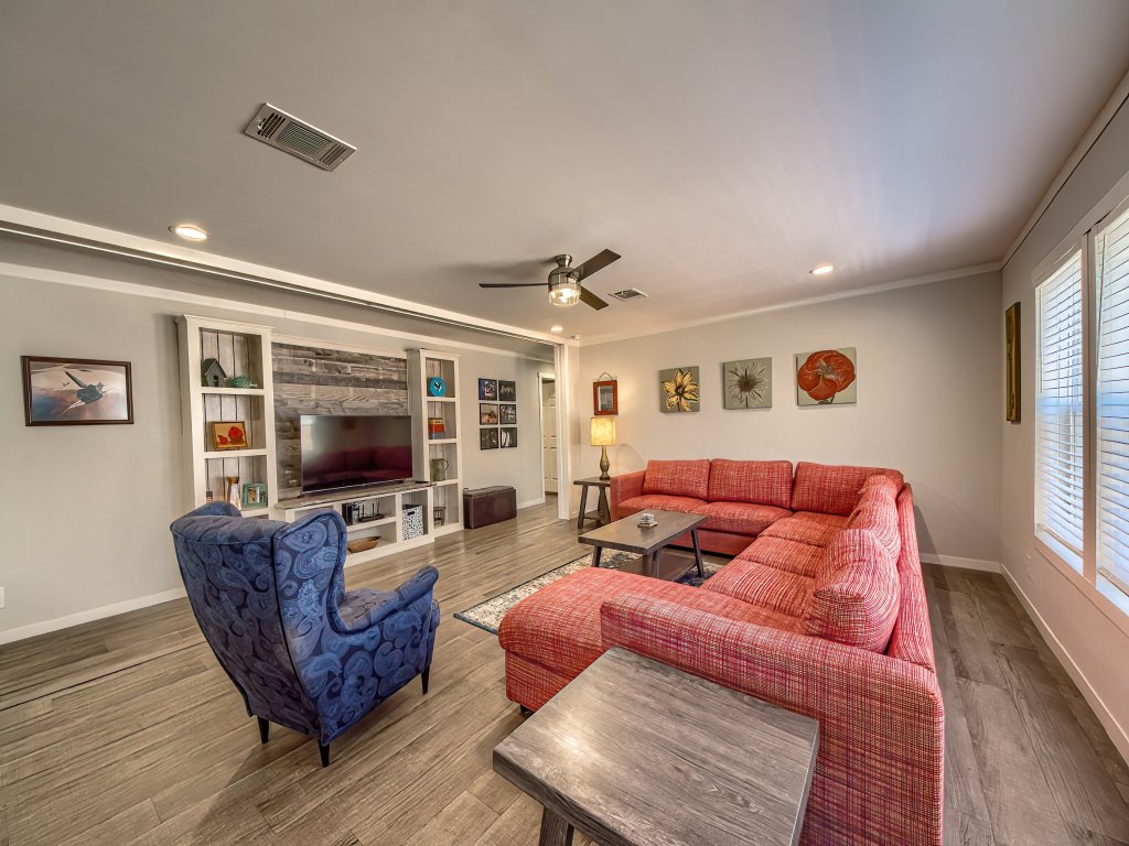 LD 435 Twilight Point Vacation Rental in New Braunfels - RedAwning