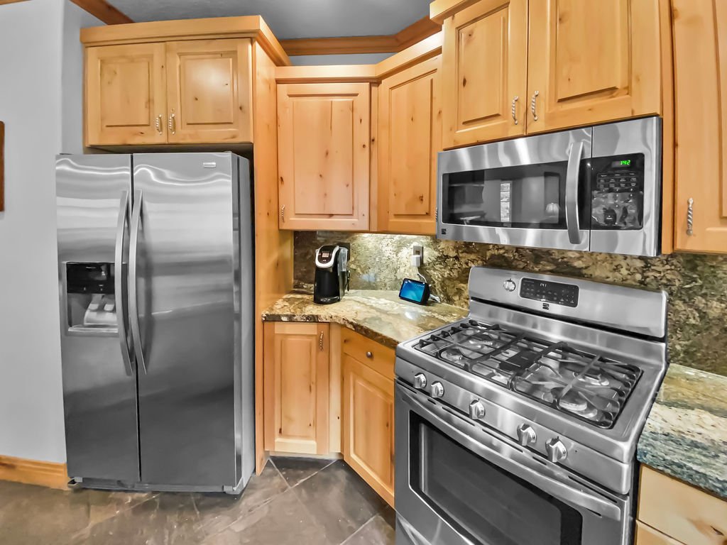 Cozy Old Town Escape with Hot Tub and Mountain Views 201B Vacation Rental in Park City - RedAwning