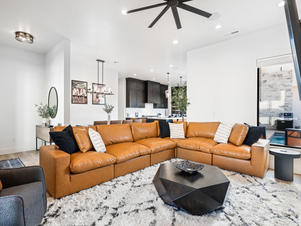 The Dugout Vacation Rental in St. George - RedAwning
