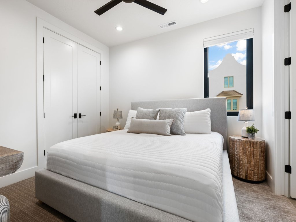 The Dugout Vacation Rental in St. George - RedAwning