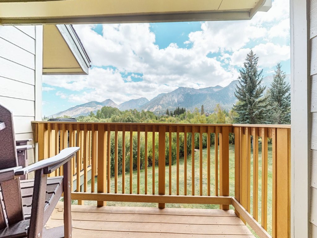 Snowcreek II #220 Vacation Rental in Mammoth Lakes - RedAwning