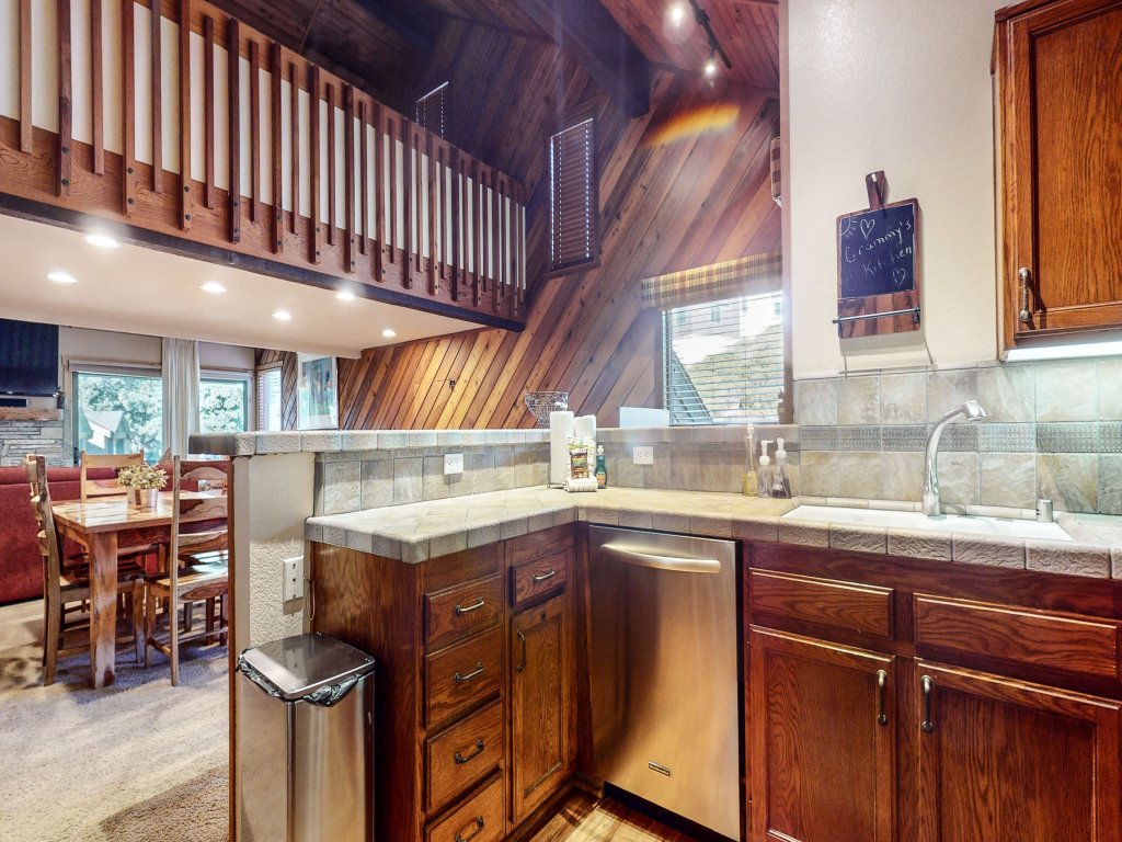 Snowcreek I #47 Vacation Rental in Mammoth Lakes - RedAwning