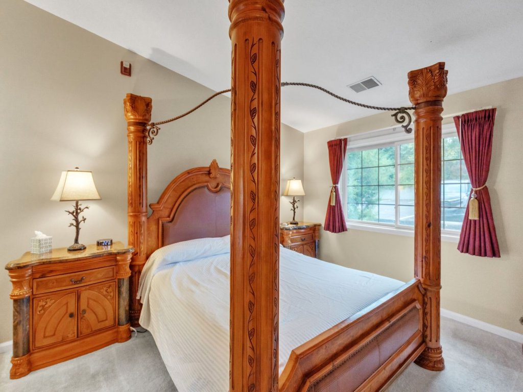 3rd Floor Back Side Corner Penthouse Suite- 305 Vacation Rental in Indiana - RedAwning