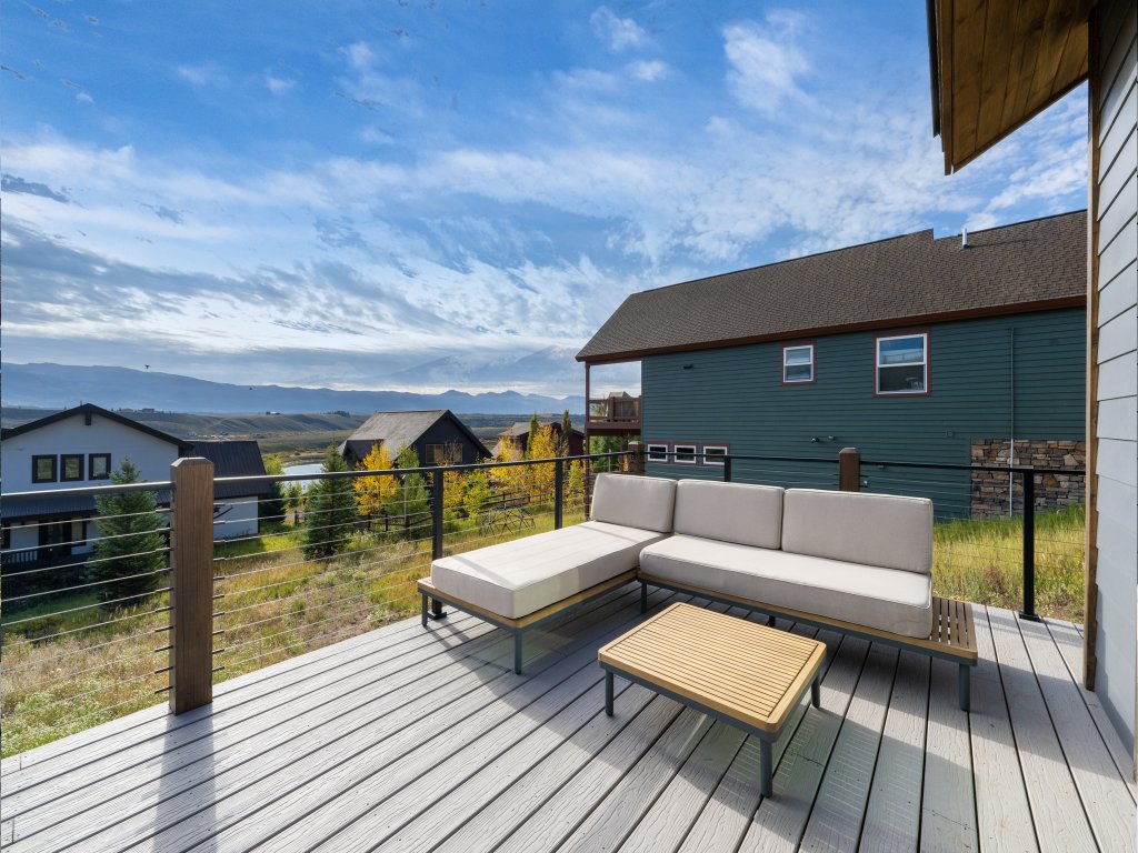 Scenic Perch Vacation Rental in Tabernash - RedAwning