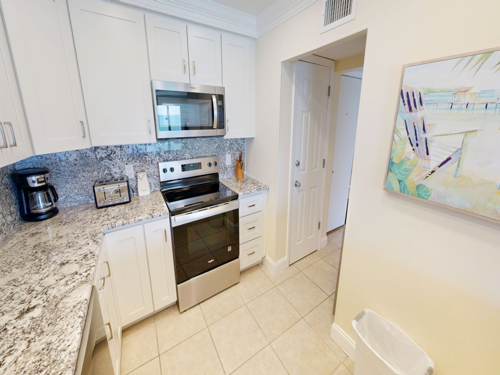 Beach House 602A Vacation Rental in Miramar Beach - RedAwning