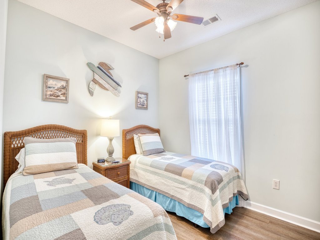 1212 Ironwood Vacation Rental in North Myrtle Beach - RedAwning