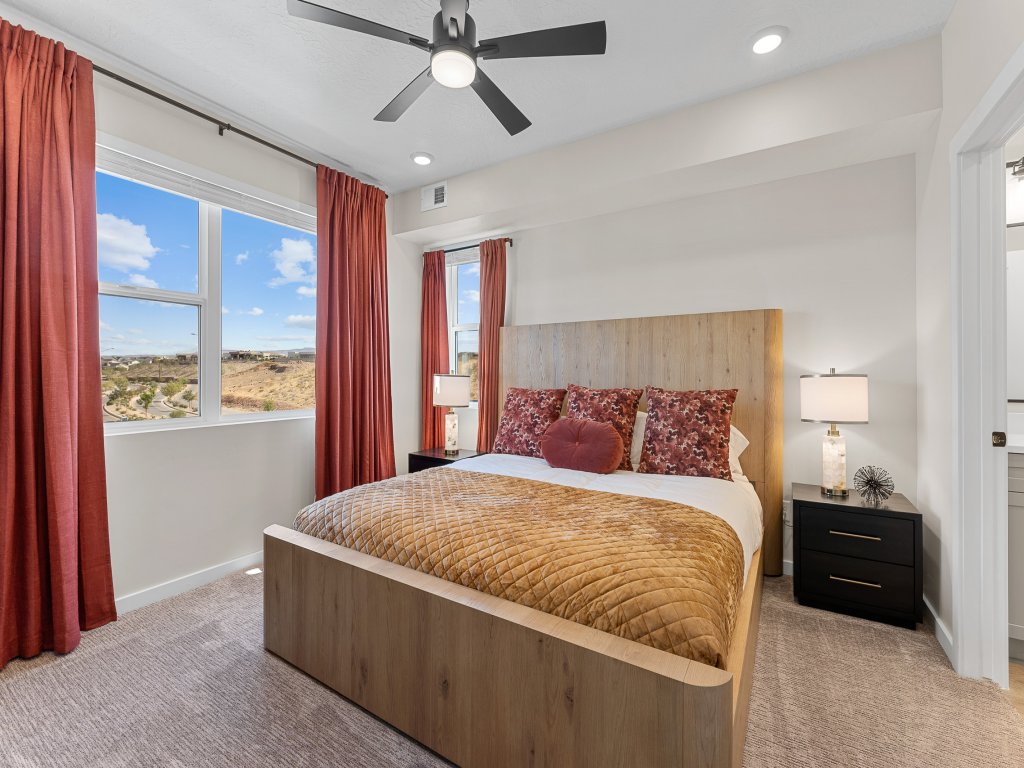 Some Like it Haute Vacation Rental in St. George - RedAwning