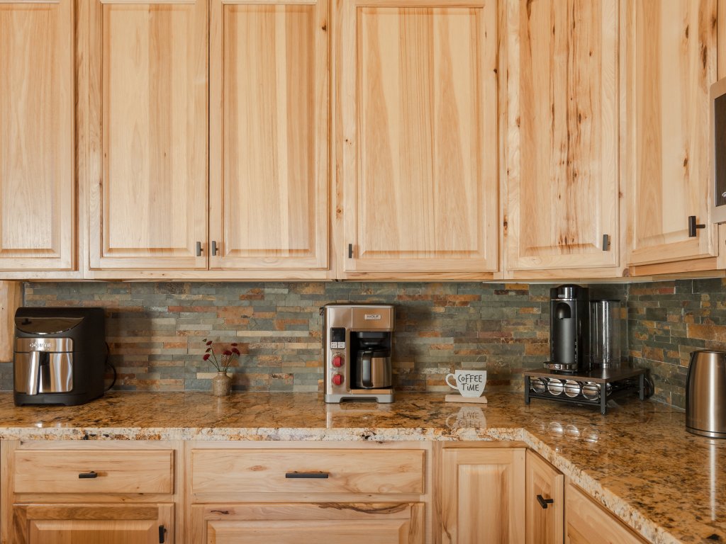 59 - Eagles Peak Lodge Vacation Rental in Big Bear Lake - RedAwning