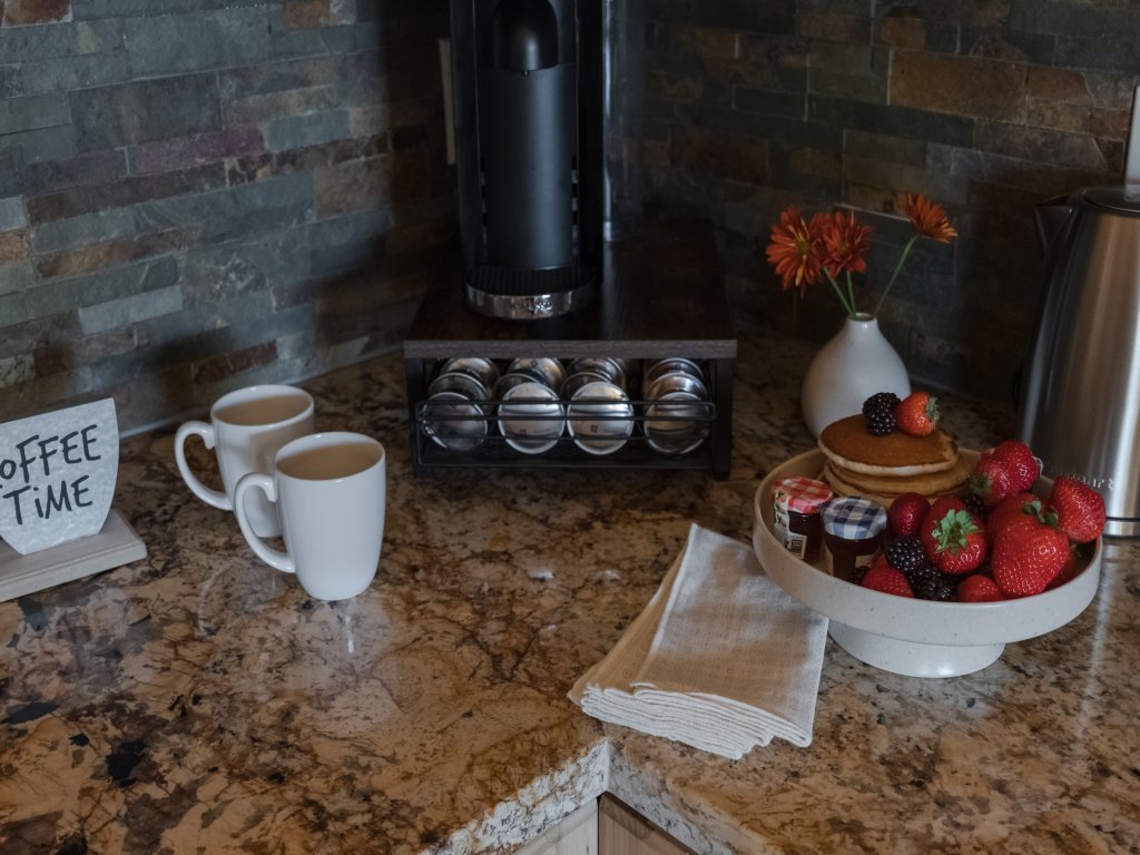 59 - Eagles Peak Lodge Vacation Rental in Big Bear Lake - RedAwning