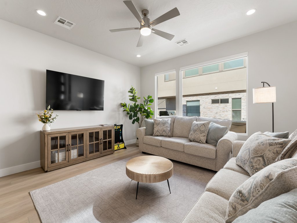 Desert Family Fun Vacation Rental in St. George - RedAwning