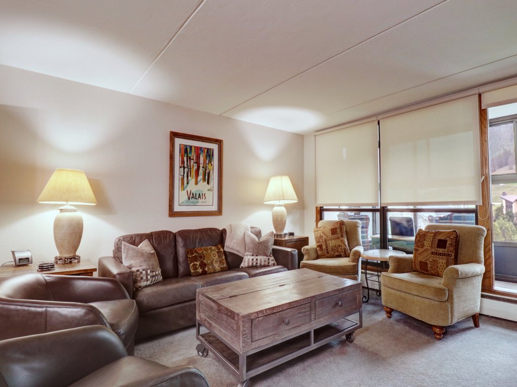 MP504 1BR 2BA Mountain Plaza Vacation Rental in Copper Mountain - RedAwning
