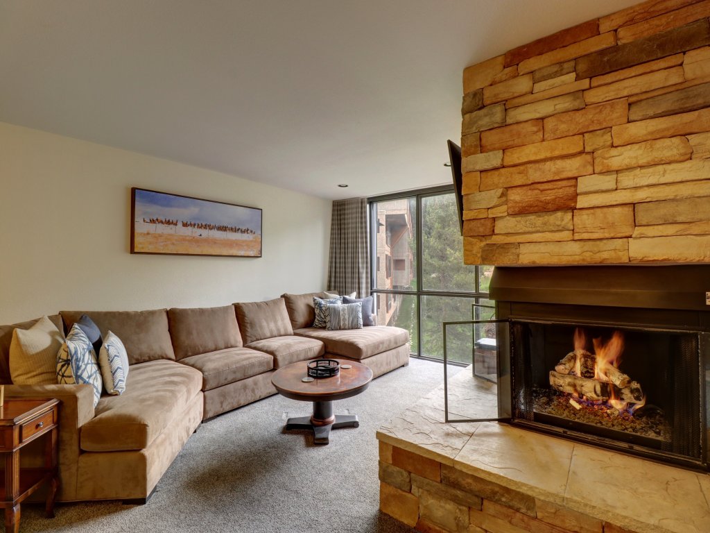 CJ308 Copper Junction Vacation Rental in Copper Mountain - RedAwning