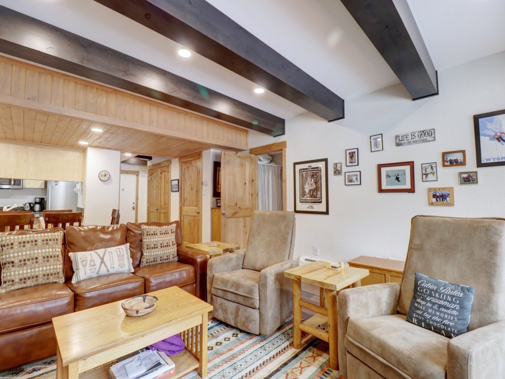 PG G-6 Peregrine 2Br 2Ba Vacation Rental in Copper Mountain - RedAwning