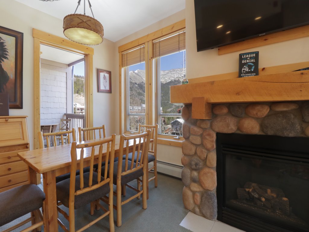 TX314 Taylors Crossing Vacation Rental in Copper Mountain - RedAwning