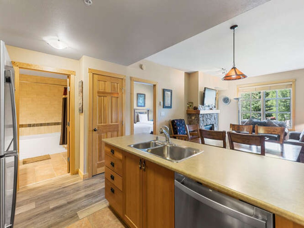 PP219 Passage Point 2Br 2Ba Vacation Rental in Copper Mountain - RedAwning