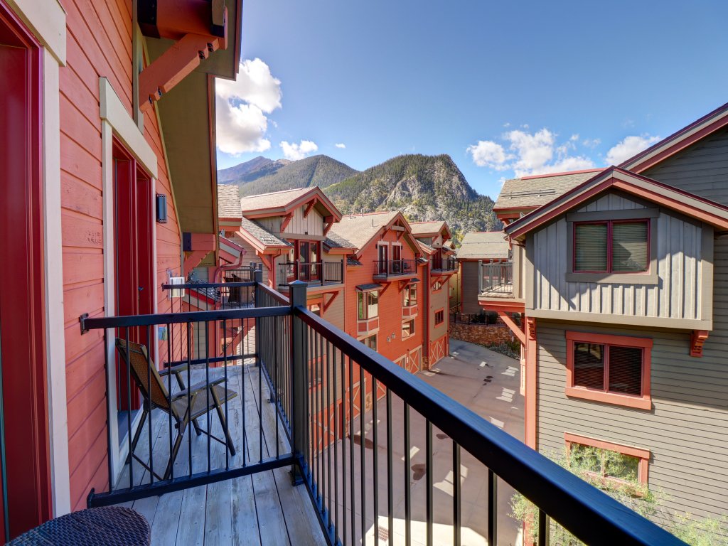 A2 Marina Park 3Br 3.5Ba Vacation Rental in Colorado - RedAwning