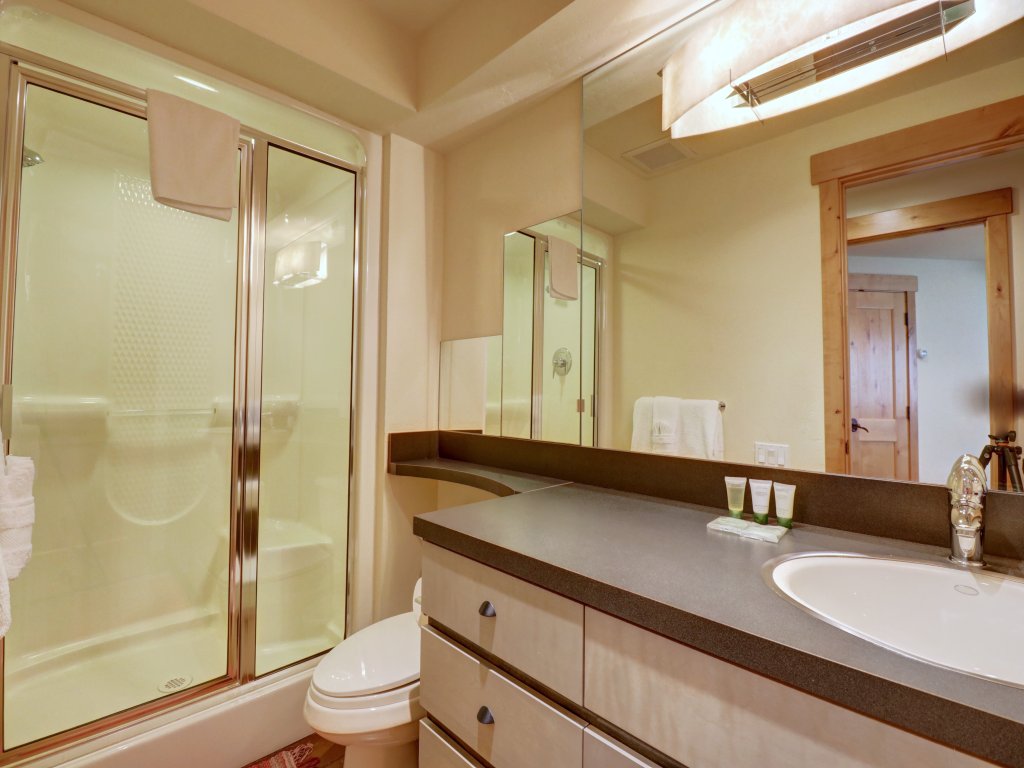 11 Stormwatch Circle 4Br 3.5Ba Vacation Rental in Silverthorne - RedAwning