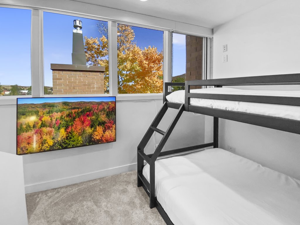 Captain Mollys Hideout Built for Mountain Memories 1674 Vacation Rental in Park City - RedAwning