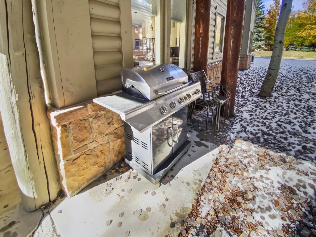 Deer Valley Luxury 203 Chaparral Prime Escape Vacation Rental in Park City - RedAwning