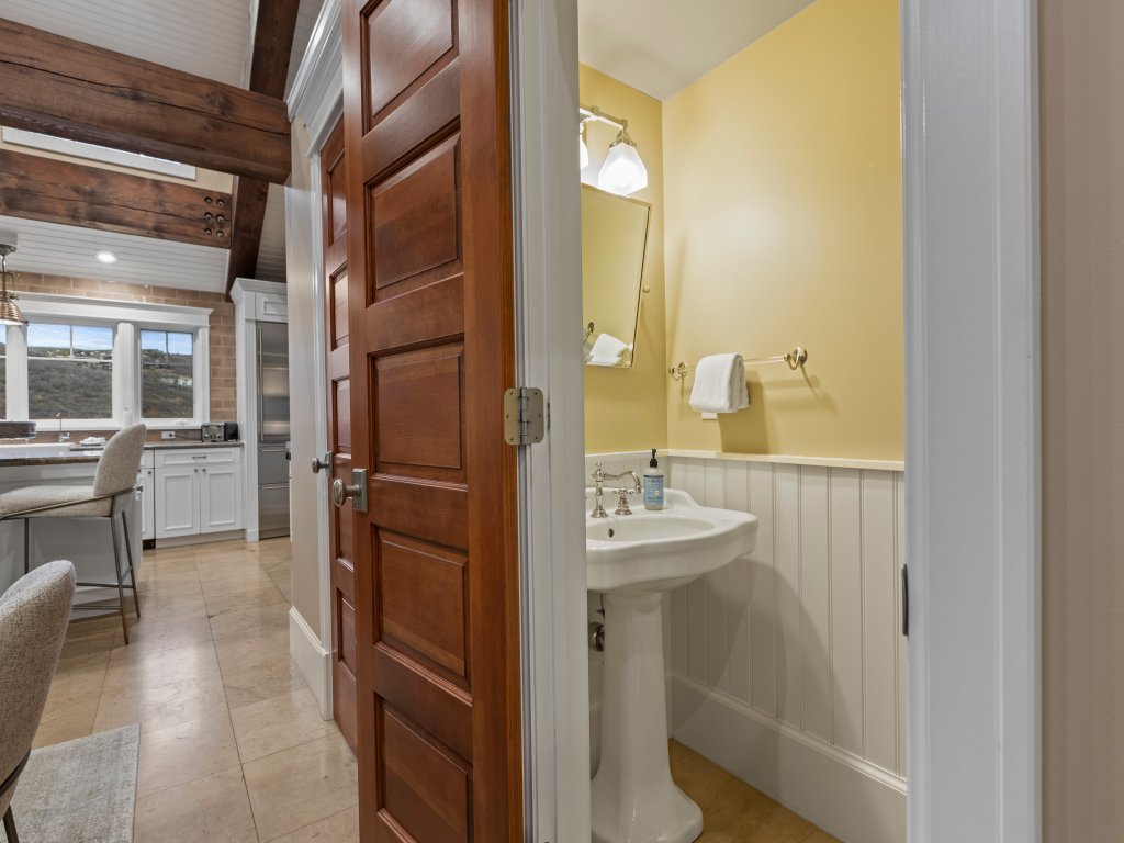 Woodside Gem 521 Where Ski Trips Become Traditions Vacation Rental in Park City - RedAwning