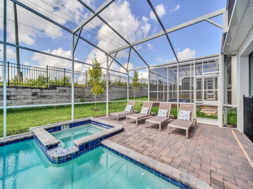 Disney Princess Bedroom, Pool Spa Game Room Plus! Vacation Rental in Davenport - RedAwning
