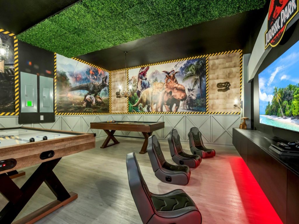 Mickey's Stunning Luxury Island Home -Cinema Room Vacation Rental in Davenport - RedAwning