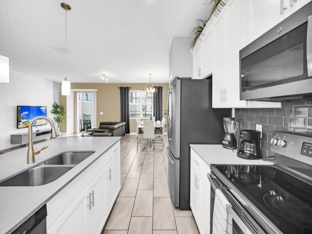 Corner Alcove Luxury Home Champions Gate Resort!  Vacation Rental in Davenport - RedAwning