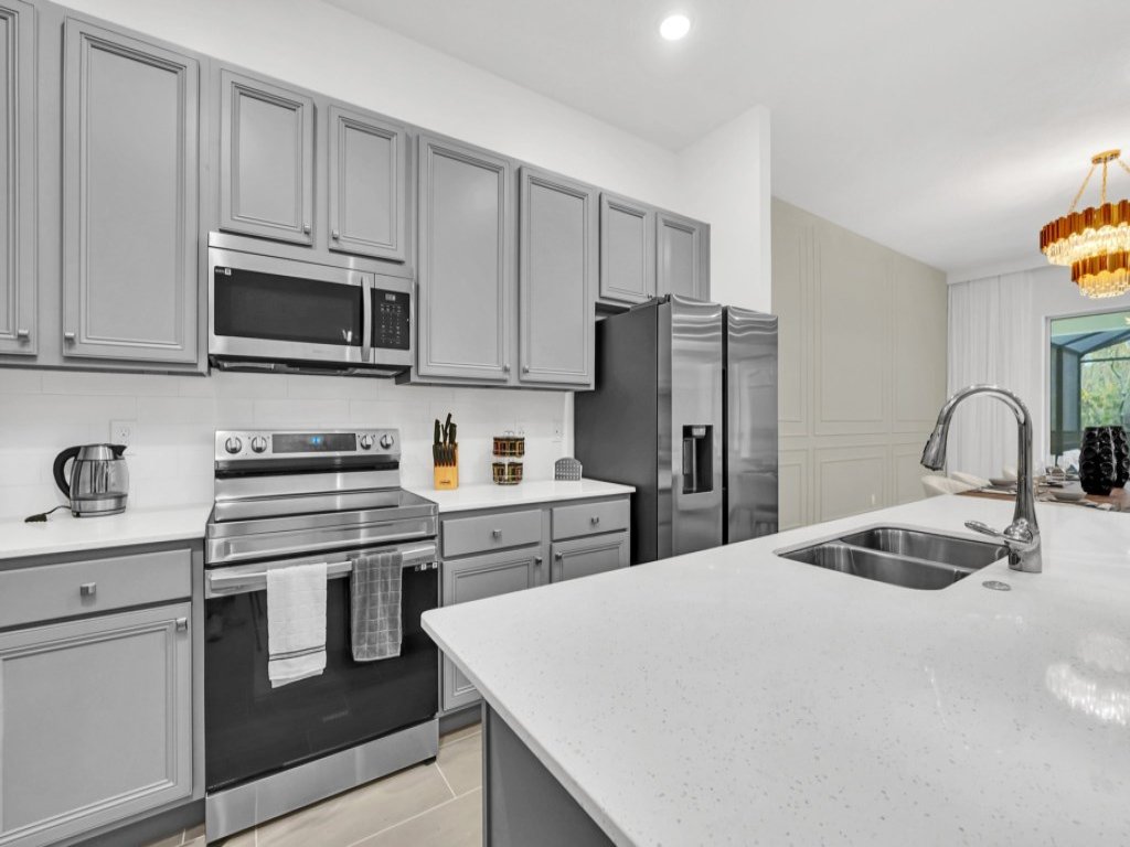 Super Fun Home For Kids & Families - Private Pool  Vacation Rental in Kissimmee - RedAwning
