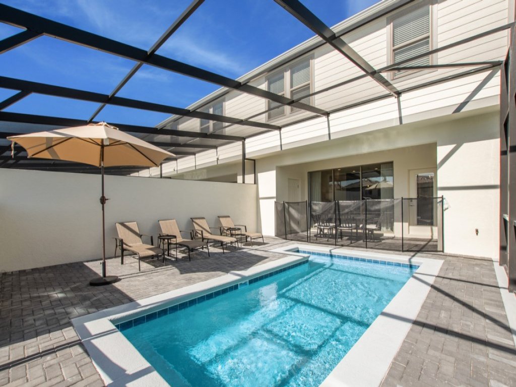 Beautiful 5 Bed Pool Home At Resort- No Resort Fee Vacation Rental in Kissimmee - RedAwning