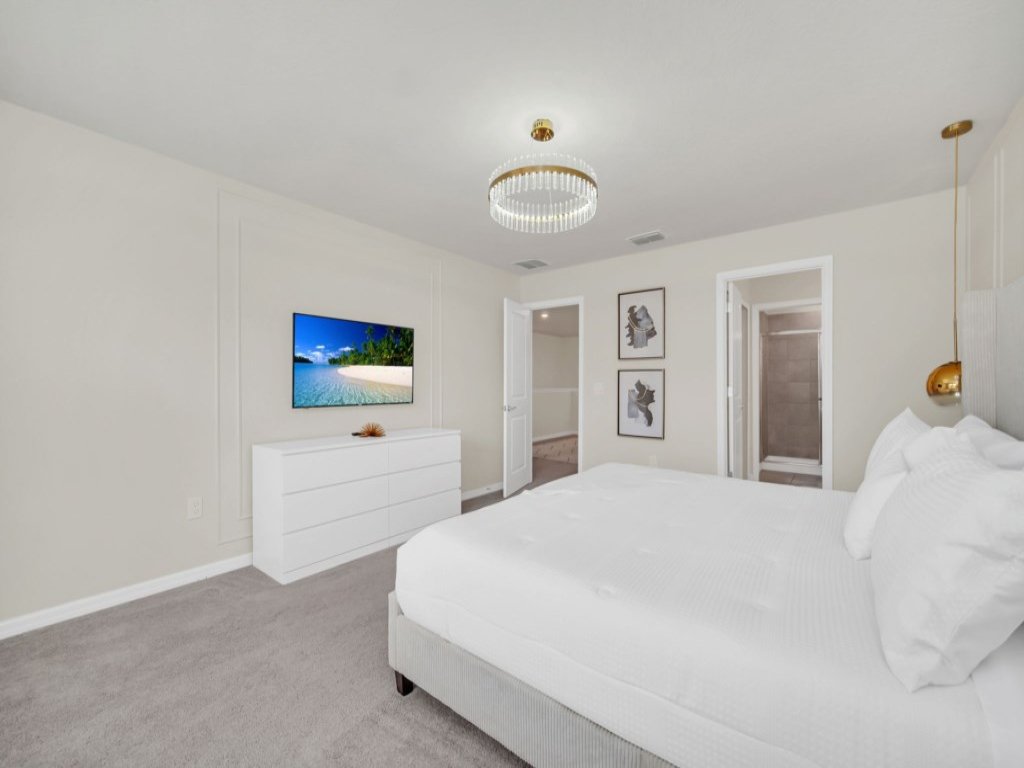 Windsor Island Gated Resort With Private Pool Vacation Rental in Davenport - RedAwning