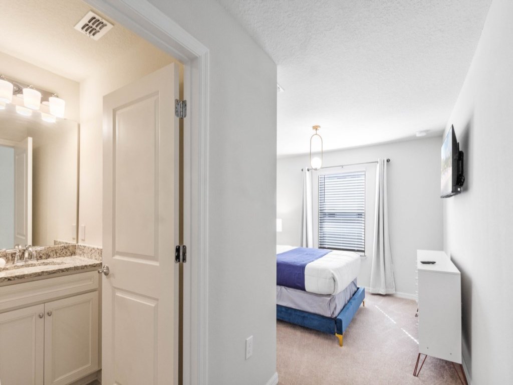 Ultimate 5 Bedroom Windsor Island Resort 3966Lana Vacation Rental in Davenport - RedAwning