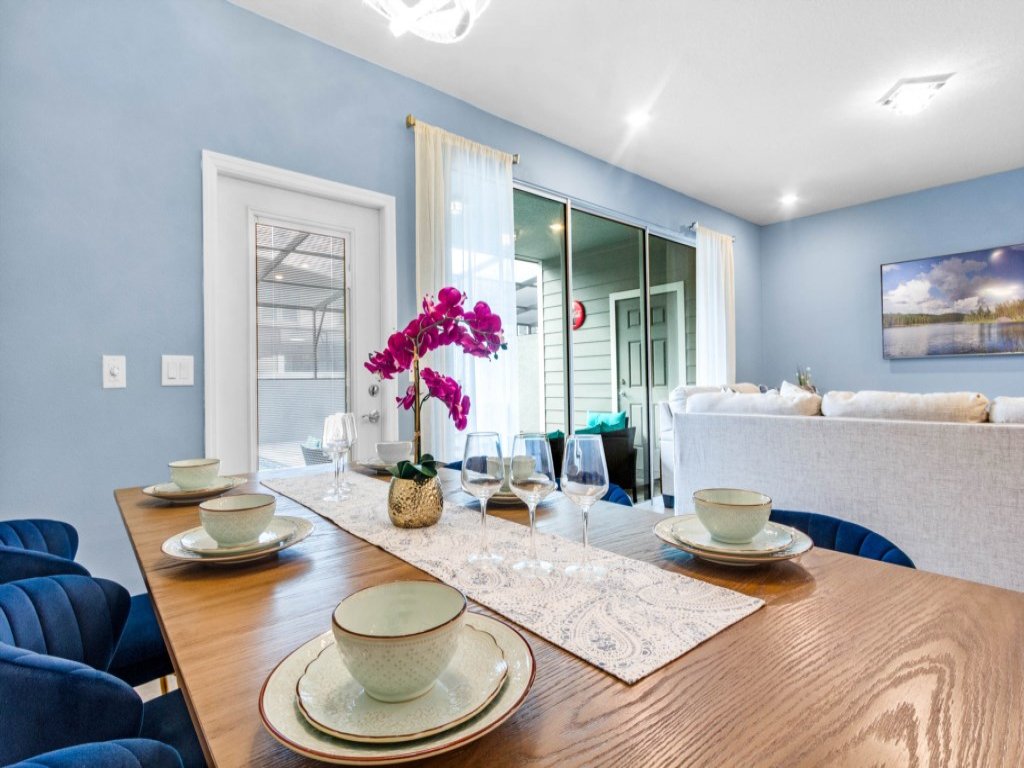 Ultimate 5 Bedroom Windsor Island Resort 3966Lana Vacation Rental in Davenport - RedAwning