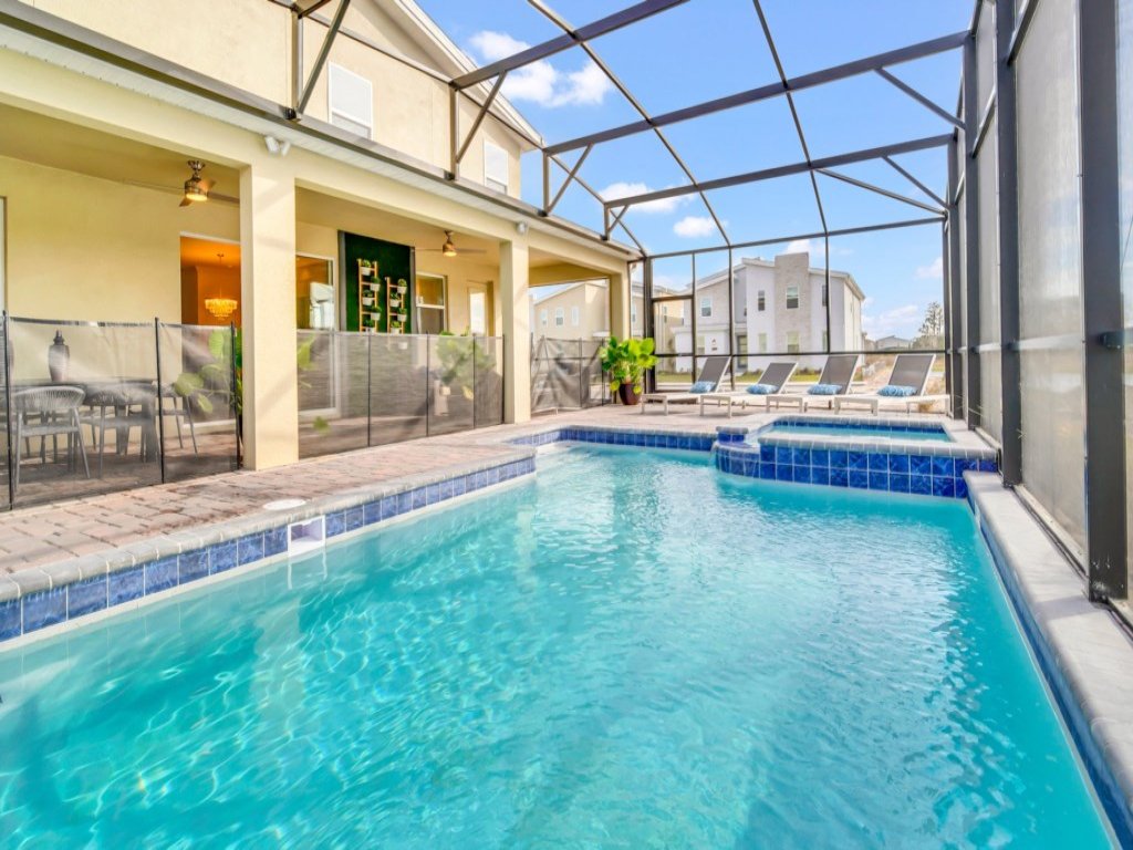 Storey Lake Luxury Home Vacation Rental in Kissimmee - RedAwning