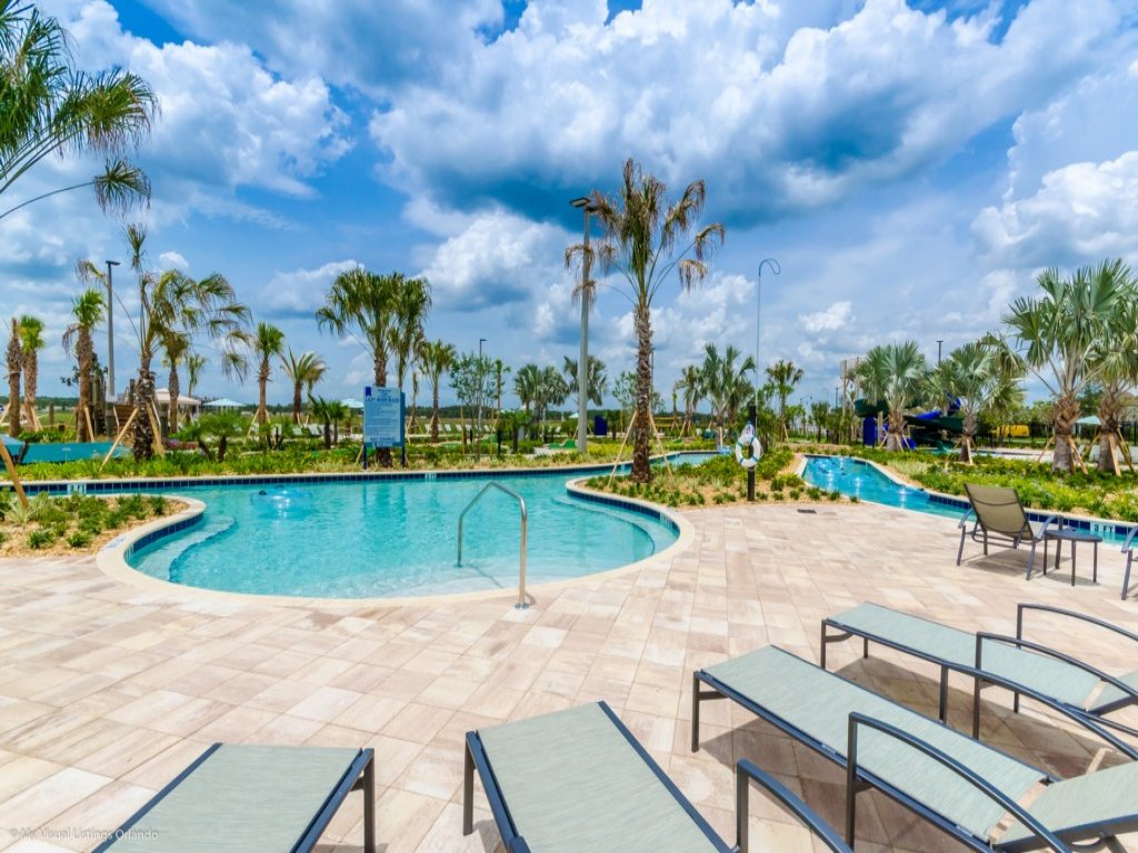 4891Clock Vacation Rental in Kissimmee - RedAwning