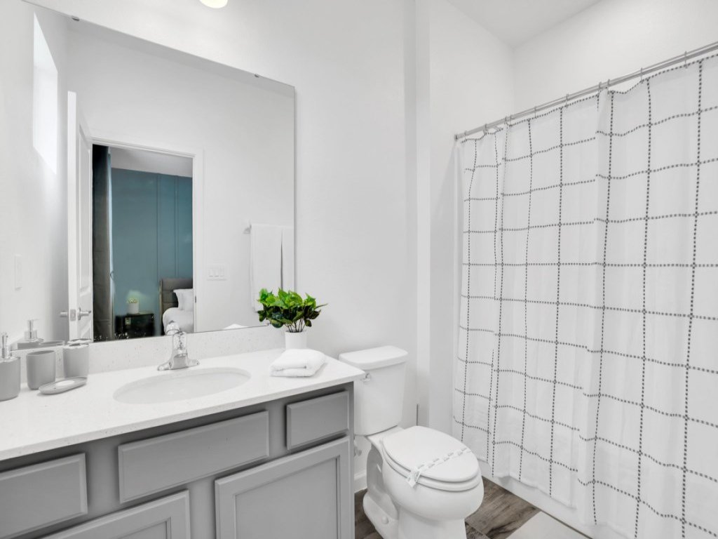 Dynamic 15 Bed With Character Bedrooms Pool, Spa! Vacation Rental in Kissimmee - RedAwning