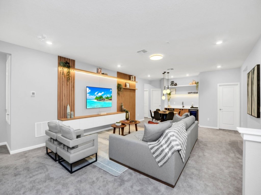Dynamic 15 Bed With Character Bedrooms Pool, Spa! Vacation Rental in Kissimmee - RedAwning