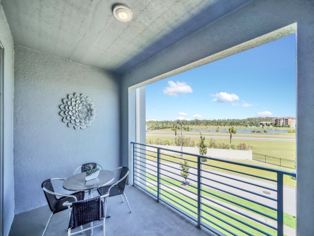 4721Clockunit304 Vacation Rental in Kissimmee - RedAwning