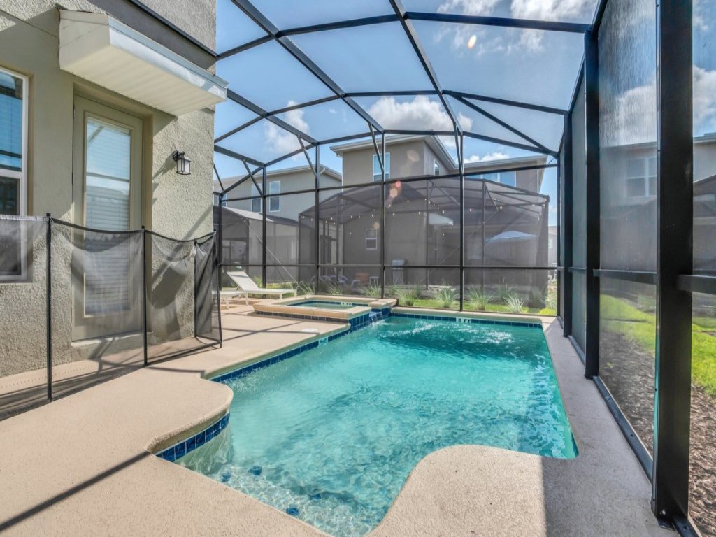 2669Pet Vacation Rental in Kissimmee - RedAwning