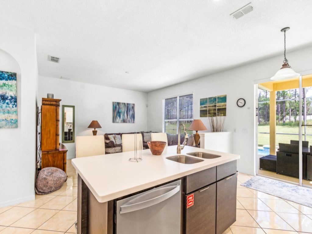 6 Bed Pool/Spa Game Room In Golf Resort! Vacation Rental in Davenport - RedAwning