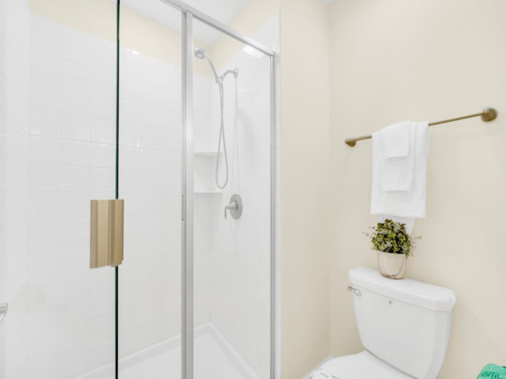New Storey Lake 4 Bedroom Townhome With Pool Vacation Rental in Kissimmee - RedAwning