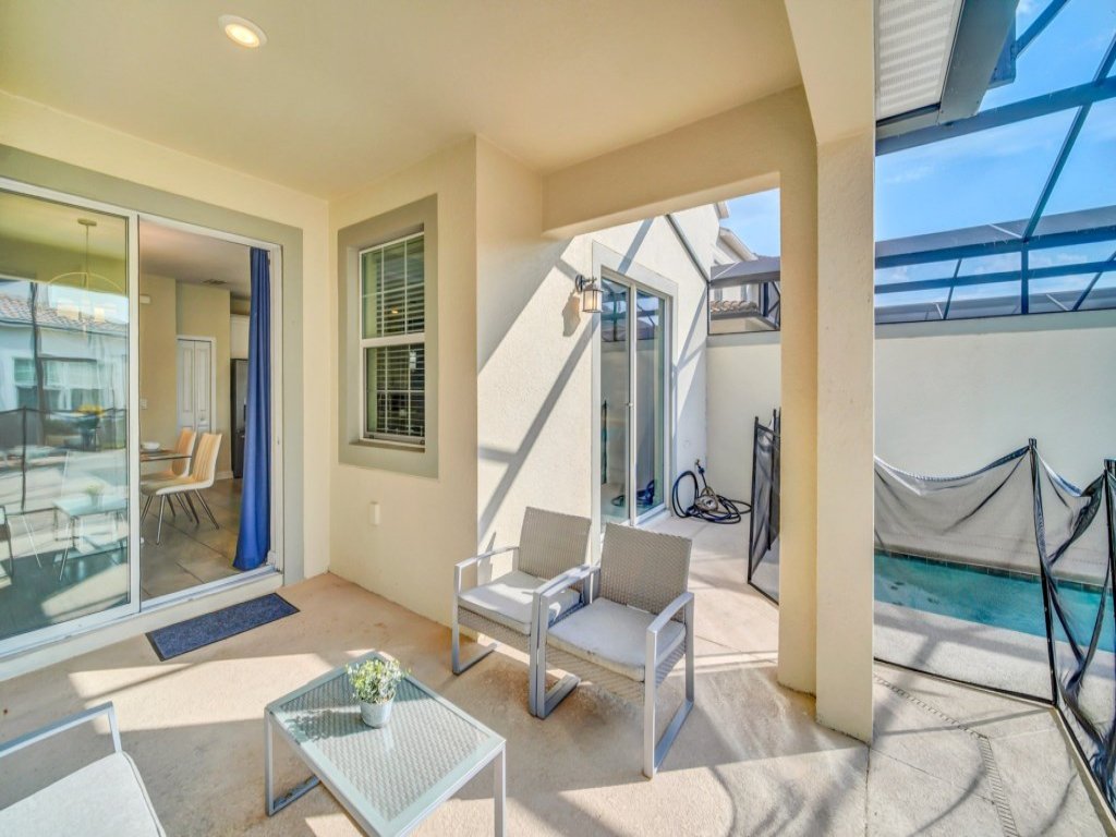 New Storey Lake 4 Bedroom Townhome With Pool Vacation Rental in Kissimmee - RedAwning