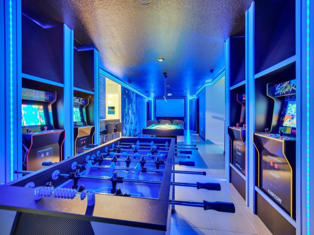 Luxury Home With Arcade, Movie Room, Private Pool Vacation Rental in Davenport - RedAwning