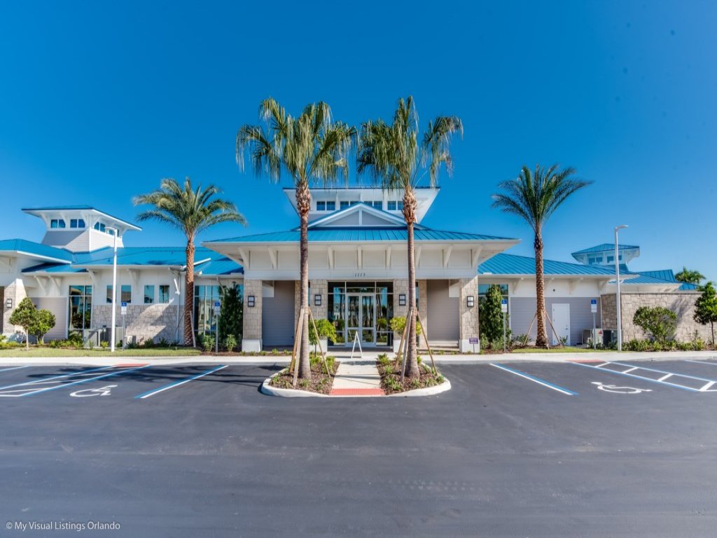 Luxury Home With Arcade, Movie Room, Private Pool Vacation Rental in Davenport - RedAwning