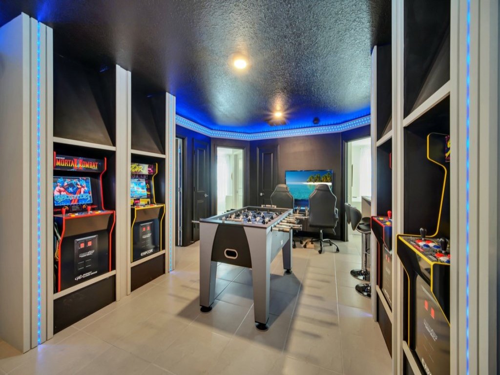 Luxury Home With Arcade, Movie Room, Private Pool Vacation Rental in Davenport - RedAwning