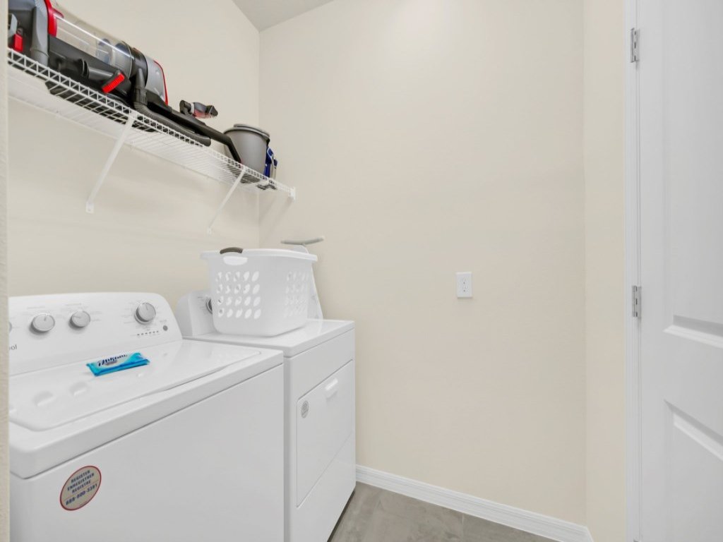 4297Lana Vacation Rental in Davenport - RedAwning