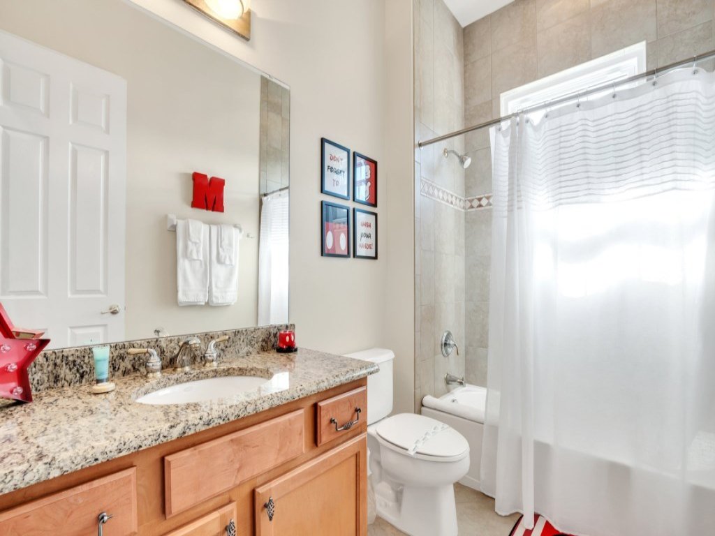 Amazing Reunion Resort 1421Fair Vacation Rental in Kissimmee - RedAwning