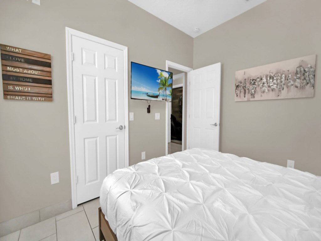 Beautiful Home, Great For Kids Near Disney! Vacation Rental in Florida - RedAwning