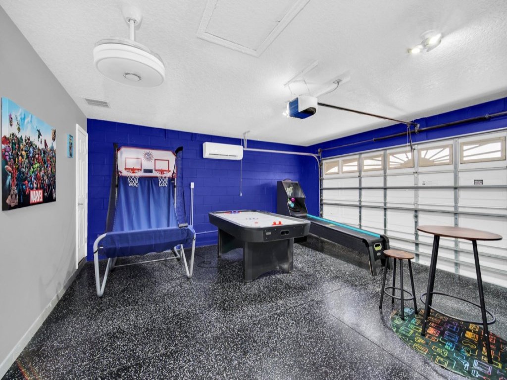 Beautiful Home, Great For Kids Near Disney! Vacation Rental in Florida - RedAwning