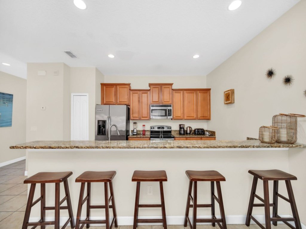 Paradise Palms Gated Resort Town-home With Pool! Vacation Rental in Kissimmee - RedAwning